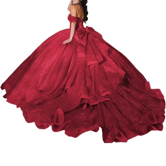 Elegant Red Quinceañera/ Sweet 16 Gown with Bow